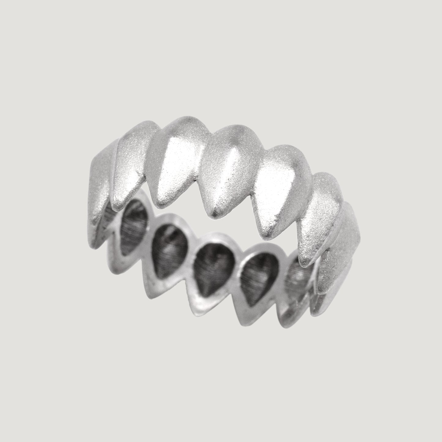Eternal Spike Ring - Large