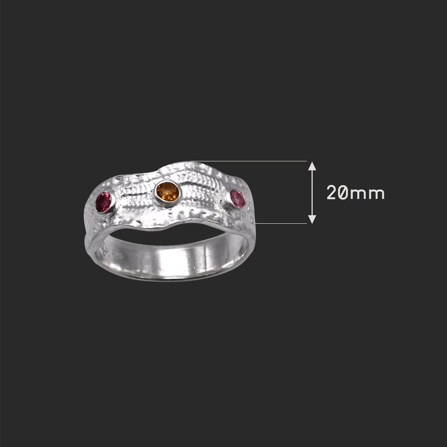 Trilo Band Ring