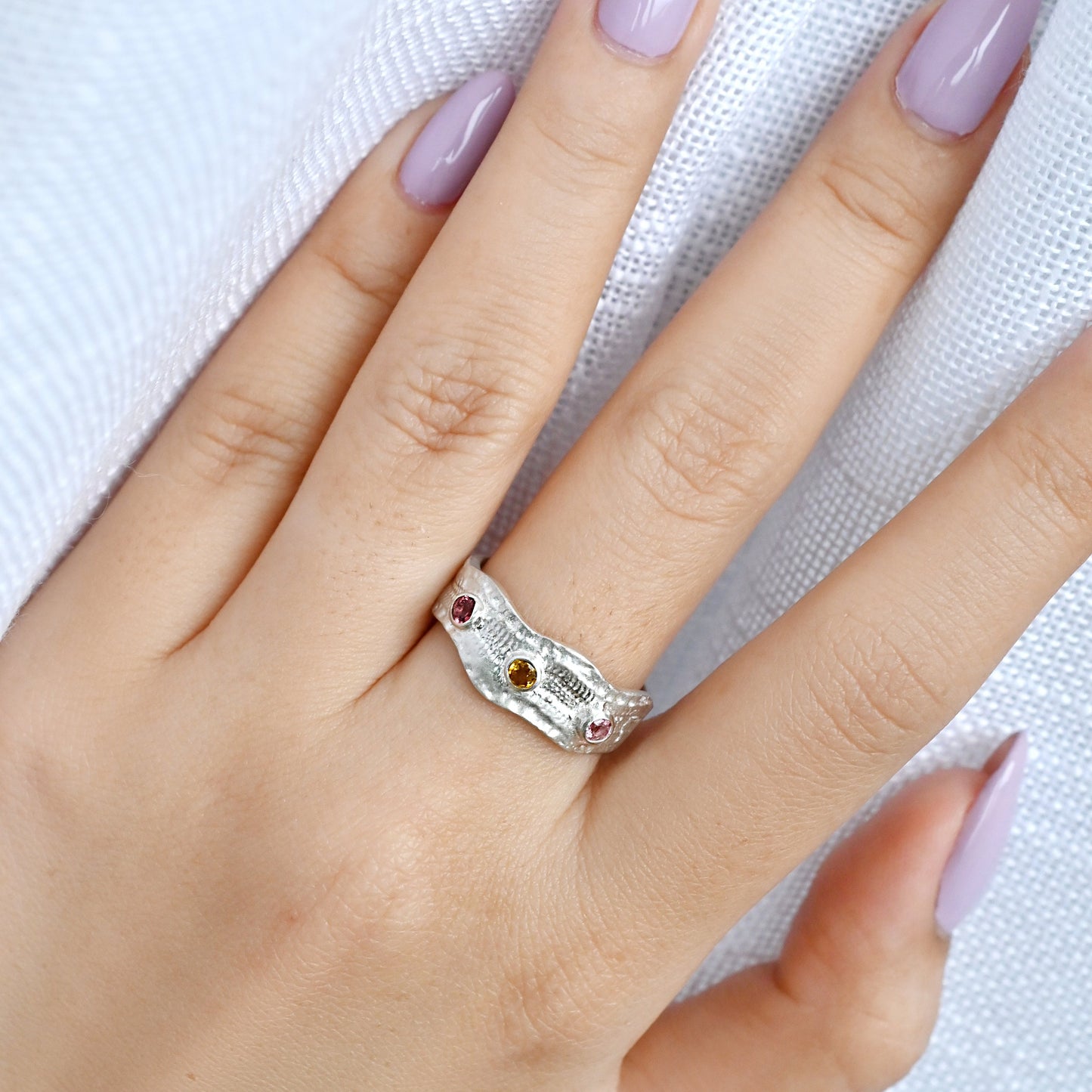 Trilo Band Ring