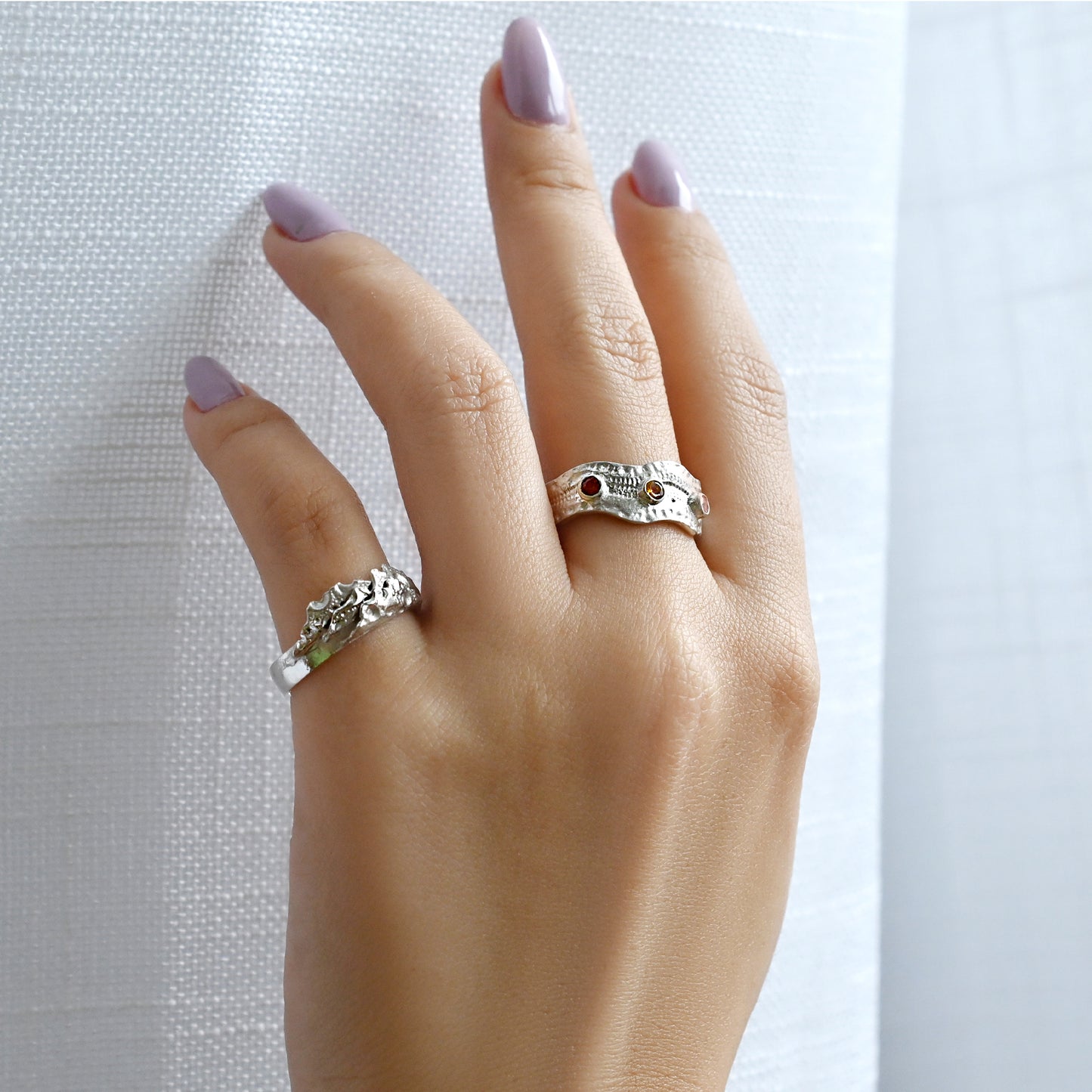 Trilo Band Ring