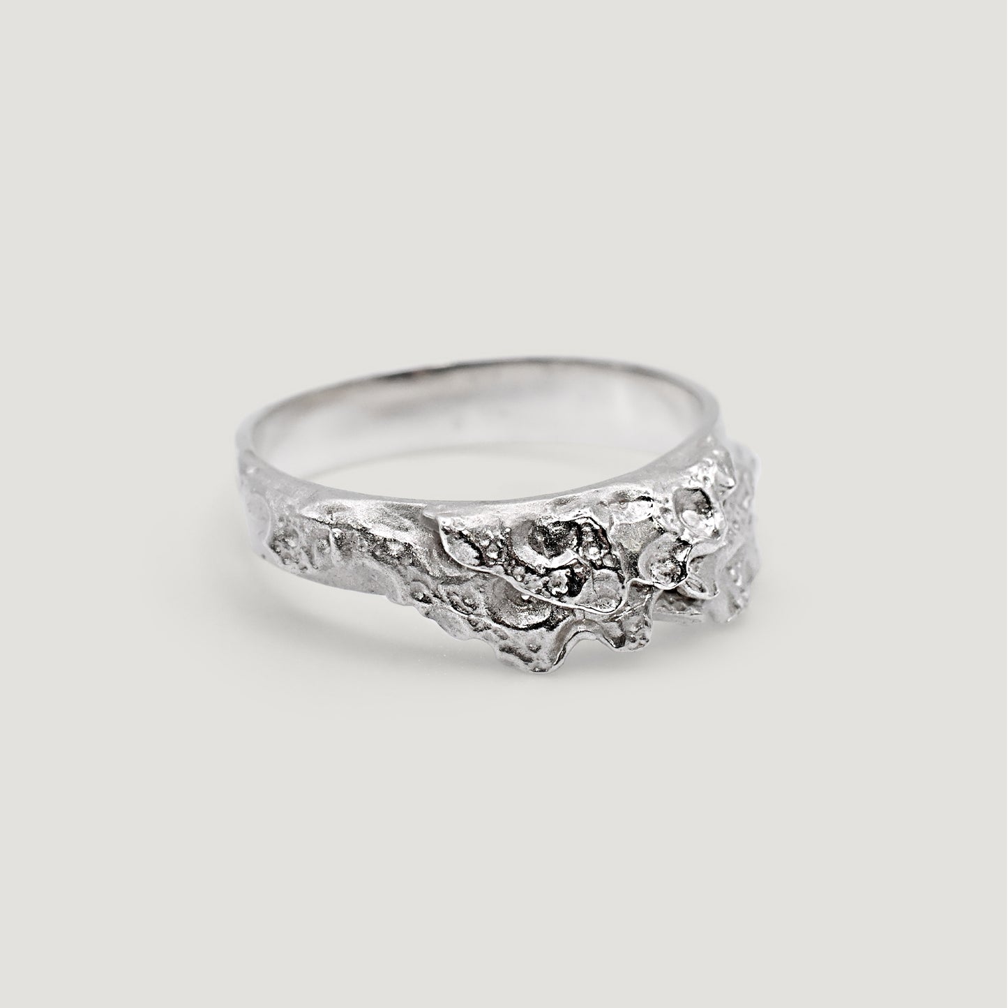Unira Band Ring