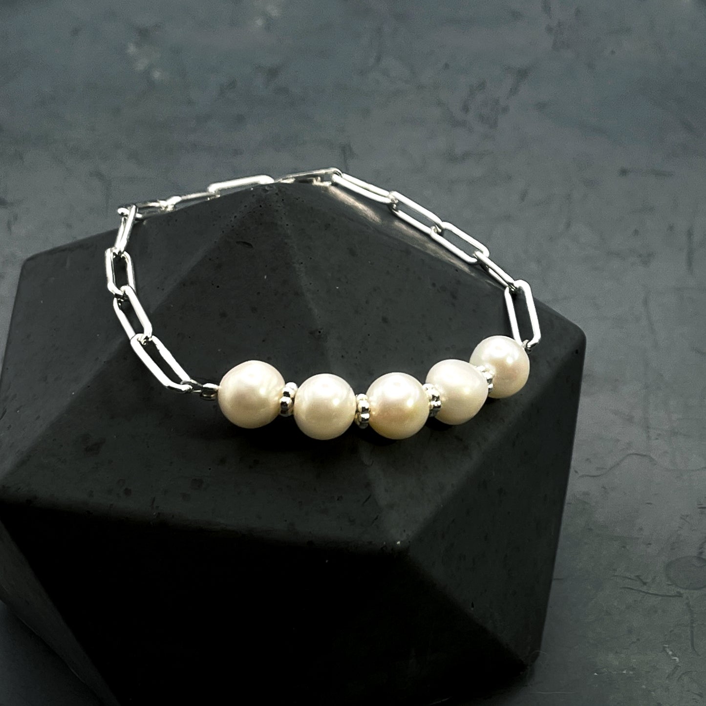 Seren Pearl Bracelet