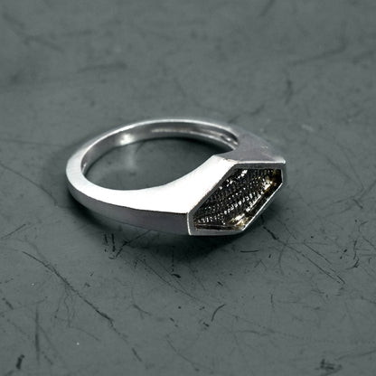 Hexa Signet Ring