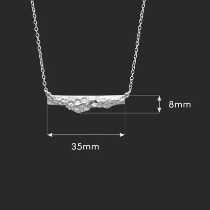 Unira Bar Necklace