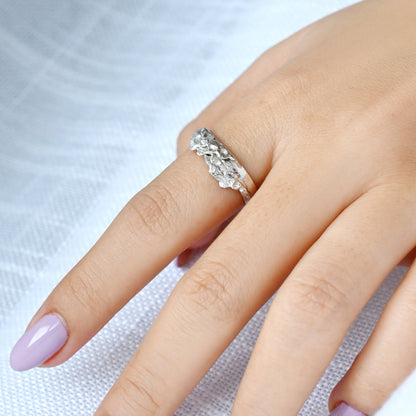 Unira Band Ring