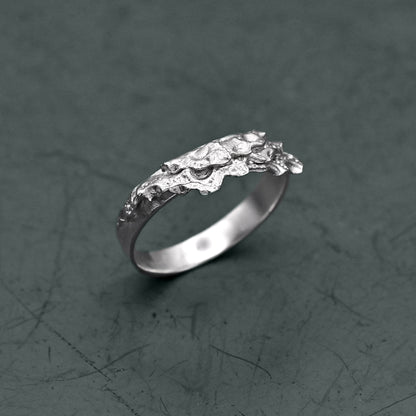 Unira Band Ring
